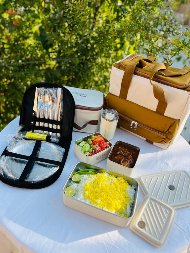 بدون این ساک پیکنیک و مسافرت اصلا نرو،ساک پیک نیک جنس برزنت درجه یک وارداتی،داخل اینکار باعثحفظ دمای خوراکی میشه