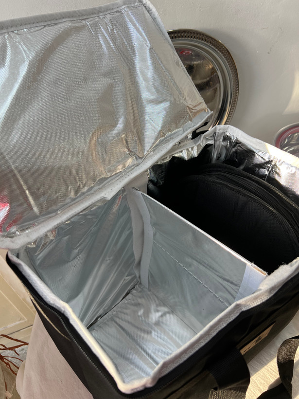 بدون این ساک پیکنیک و مسافرت اصلا نرو،ساک پیک نیک جنس برزنت درجه یک وارداتی،داخل اینکار باعثحفظ دمای خوراکی میشه